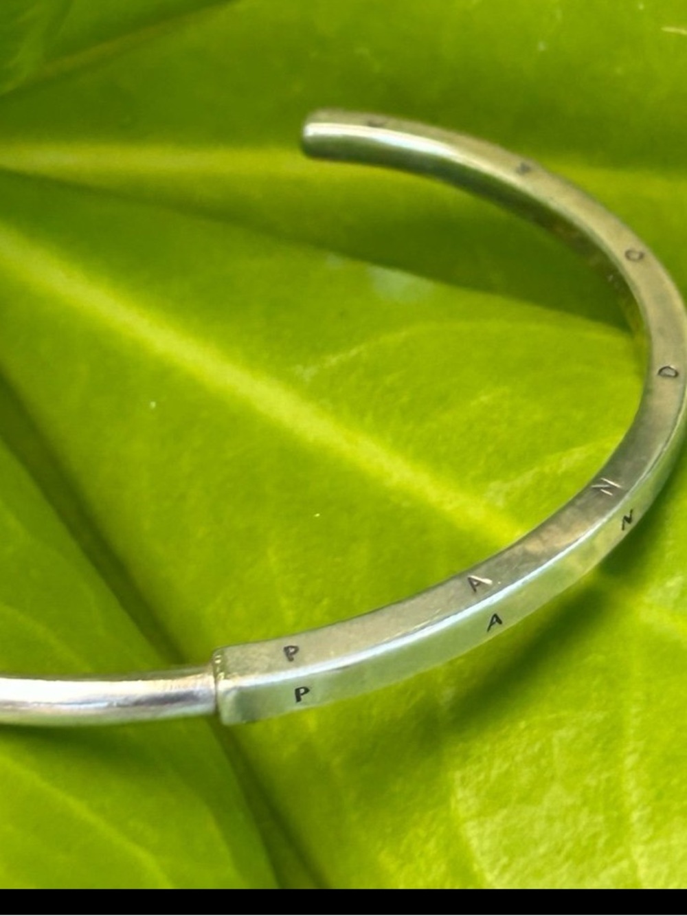 PANDORA Signature I-D logo Open bracelet Cuff Bangle size 2 modernlist